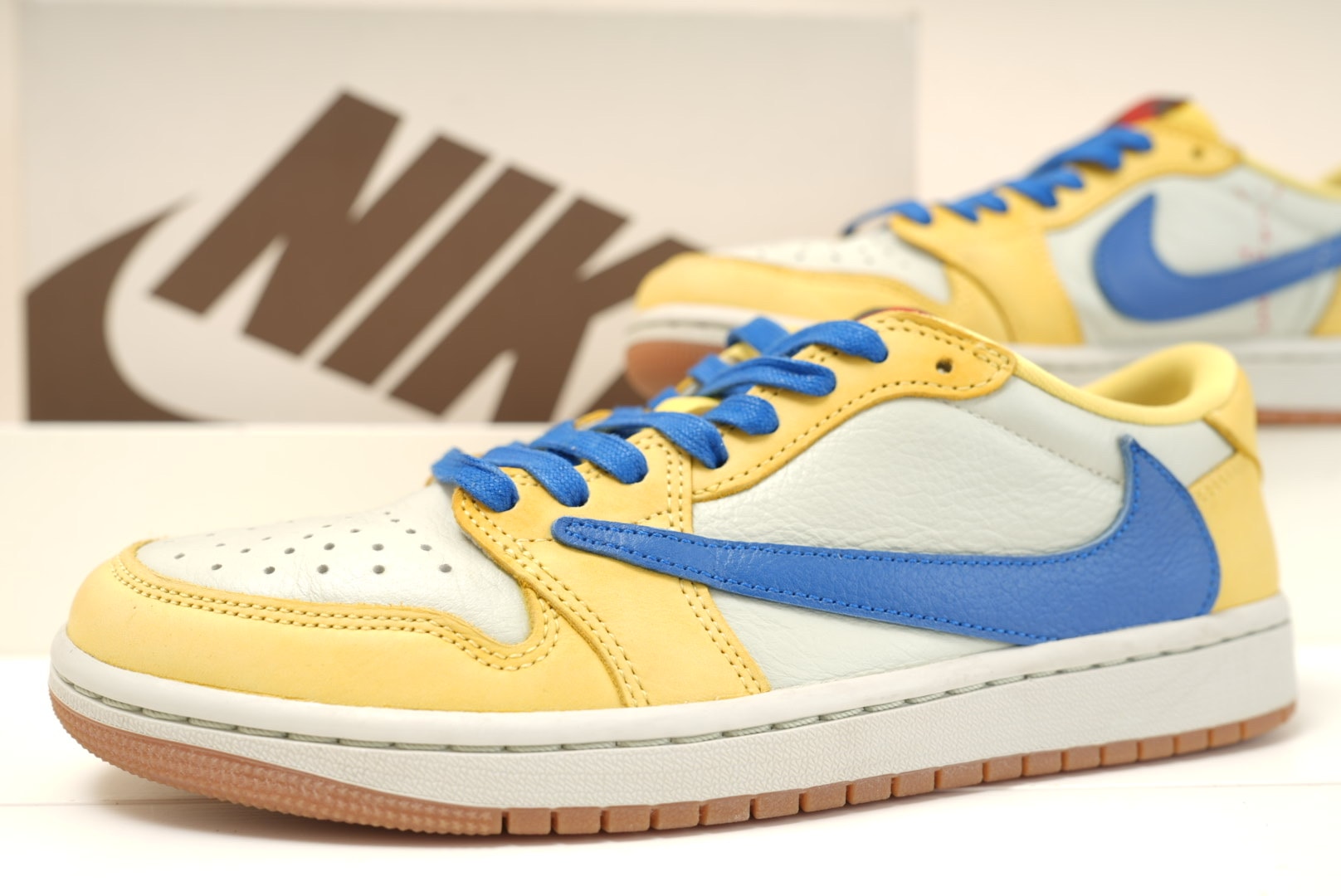Travis Scott × Nike Women's Air Jordan 1 Retro Low OG "Canary"