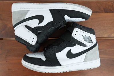 Nike Air Jordan 1 High OG "Bleached Coral"