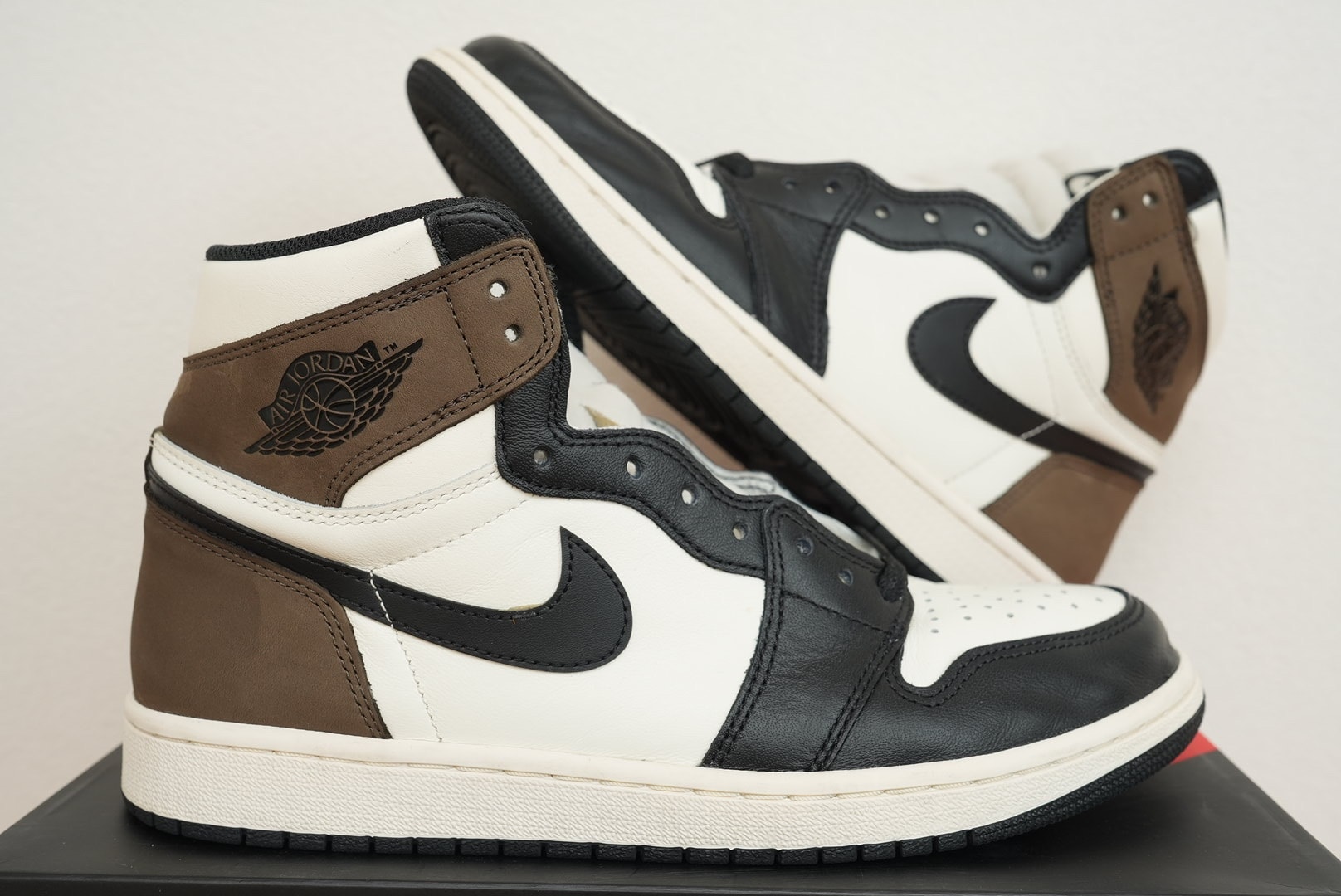 Nike Air Jordan 1 High OG "Sail/Dark Mocha/Black"
