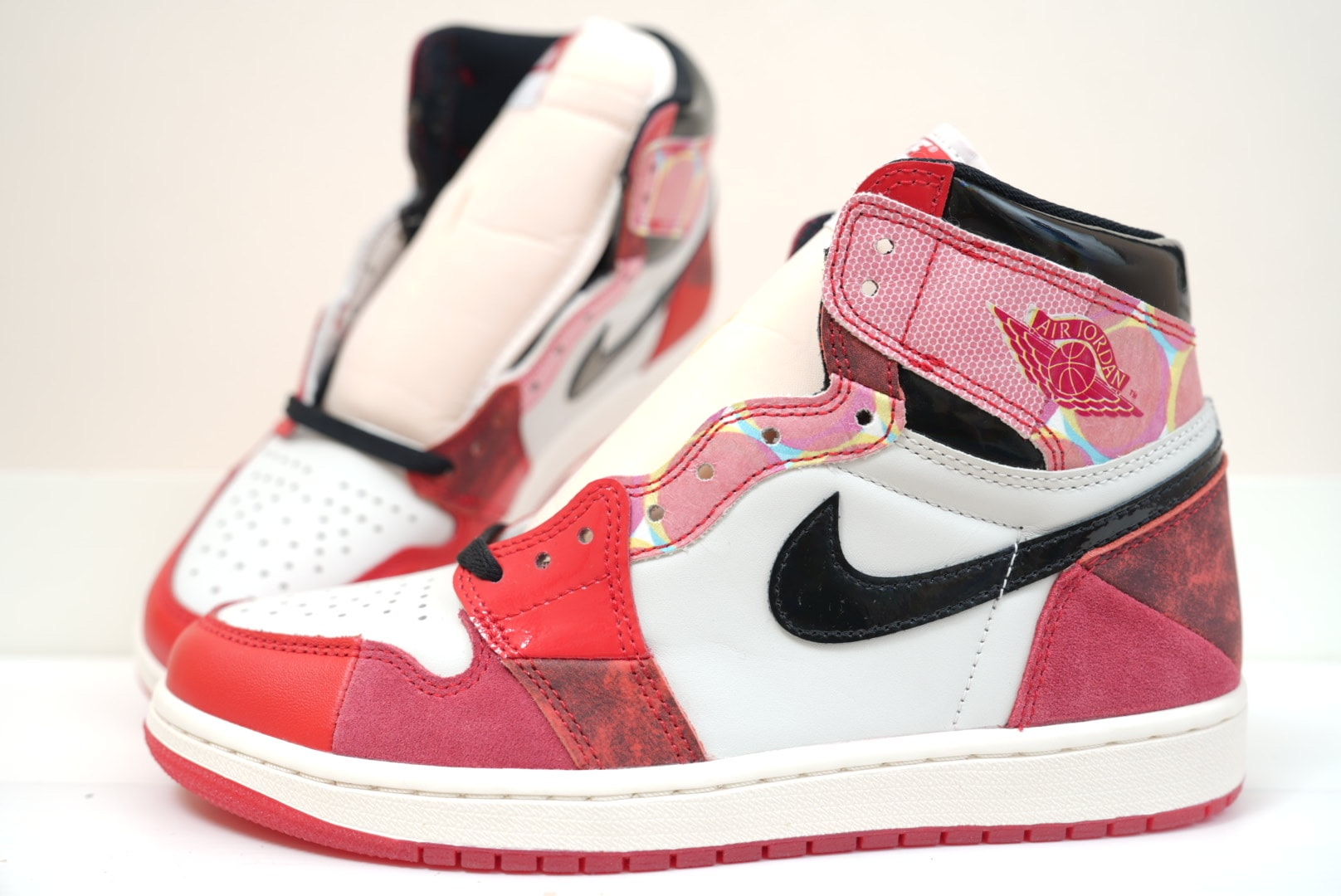 スパイダーマン × ナイキ エアジョーダン1 レトロ ハイ OG SP