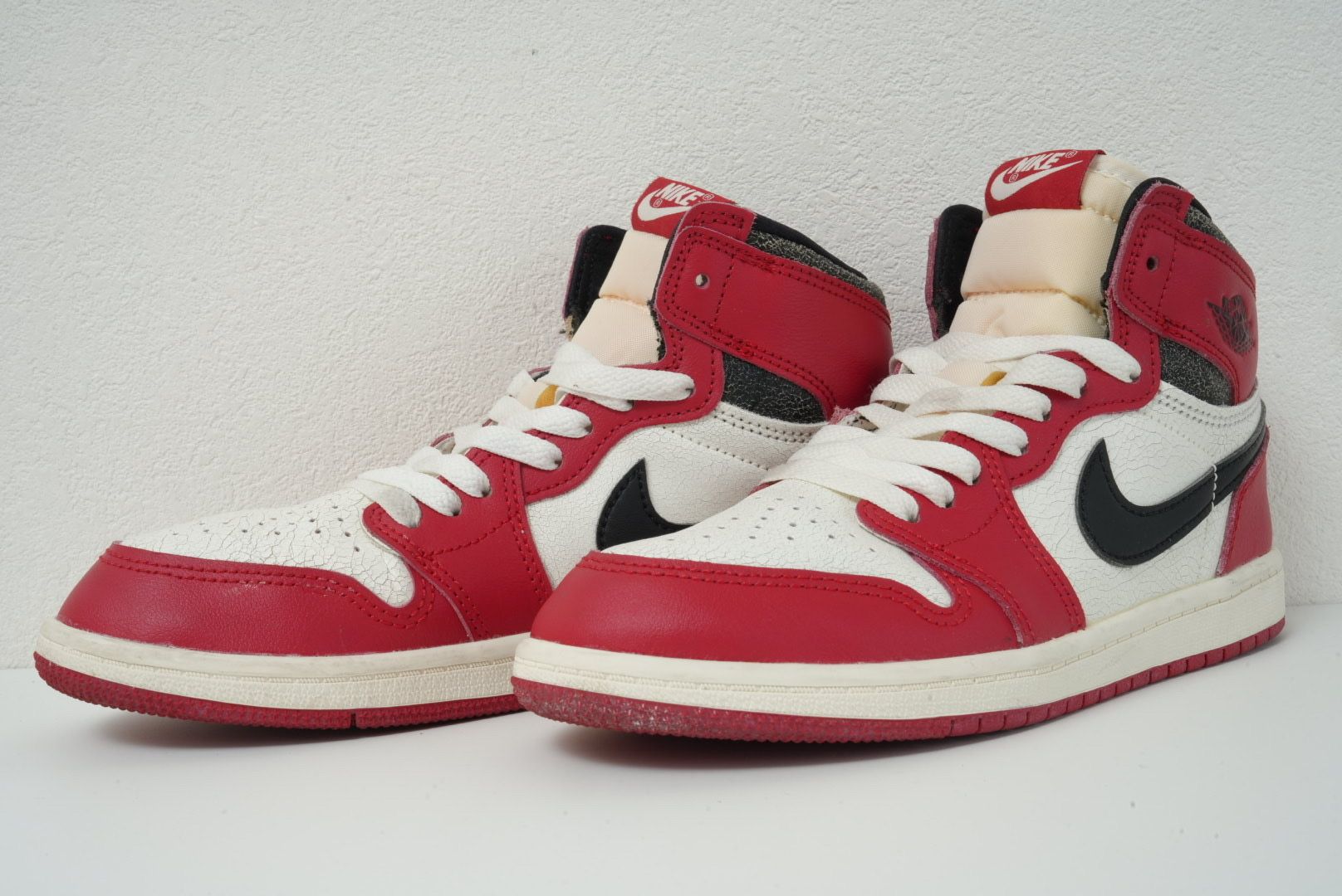 Nike PS Air Jordan 1 High OG "Lost & Found/Chicago"