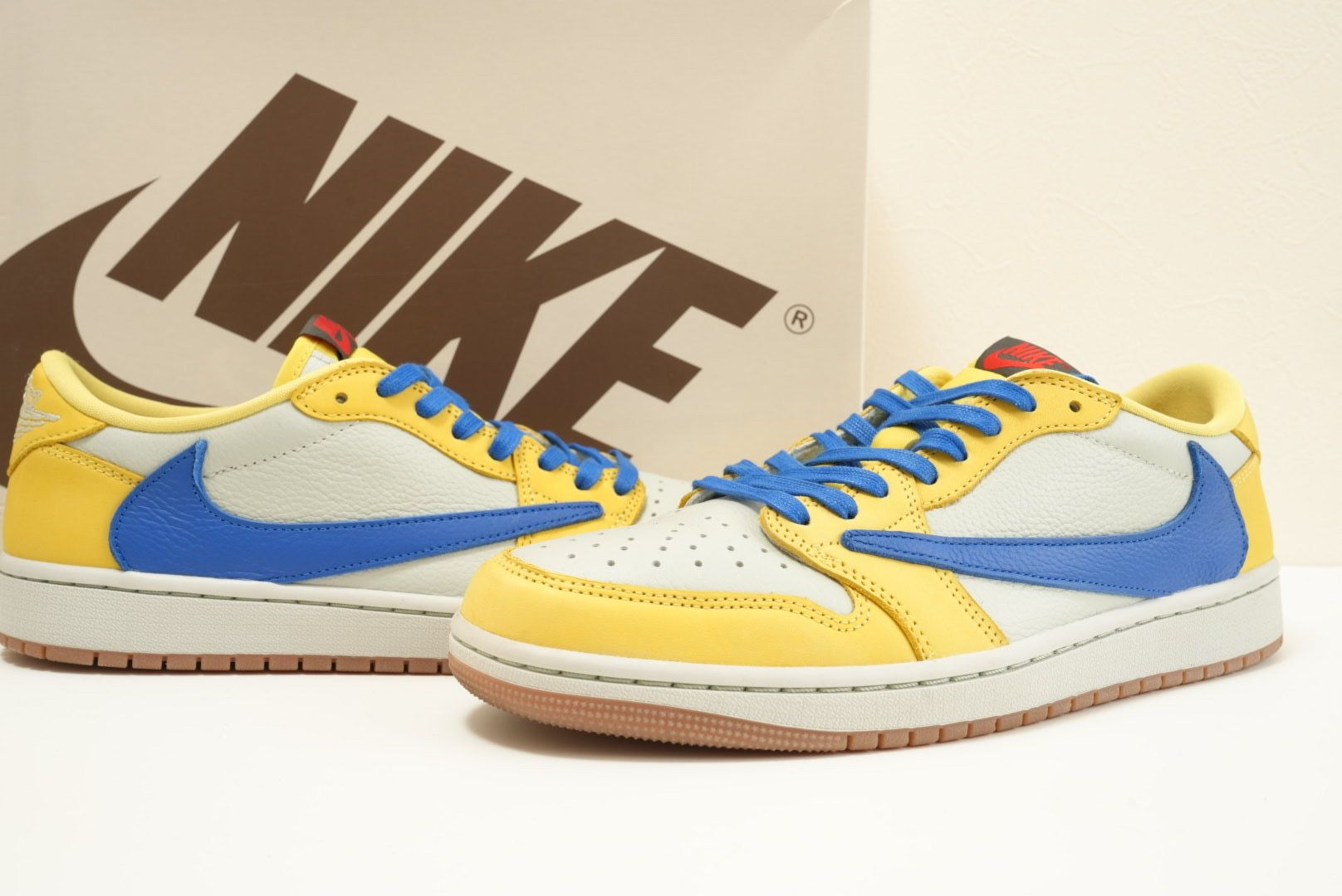 Travis Scott × Nike Women's Air Jordan 1 Retro Low OG "Canary"
