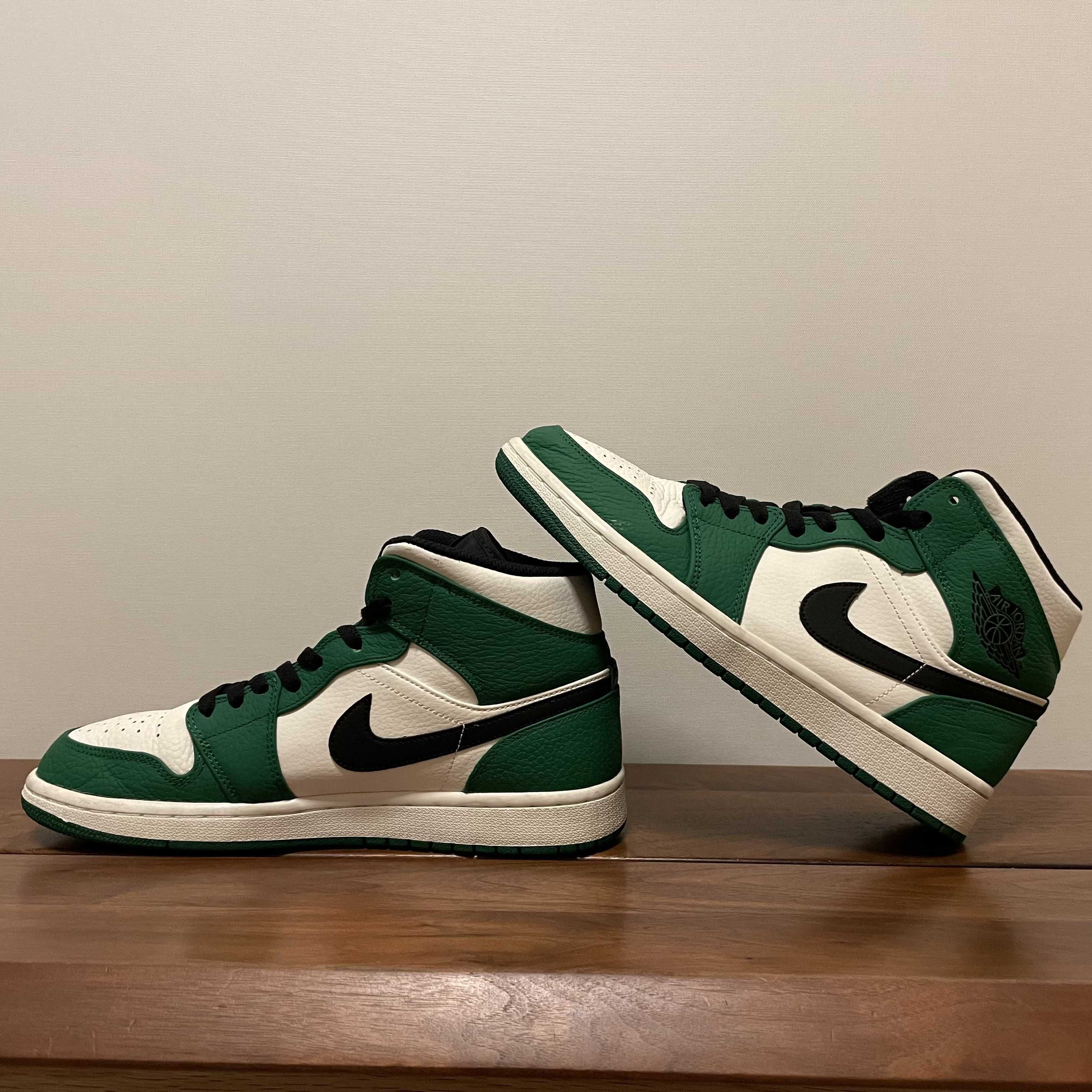 NIKE AIR JORDAN 1 MID "PINE GREEN"