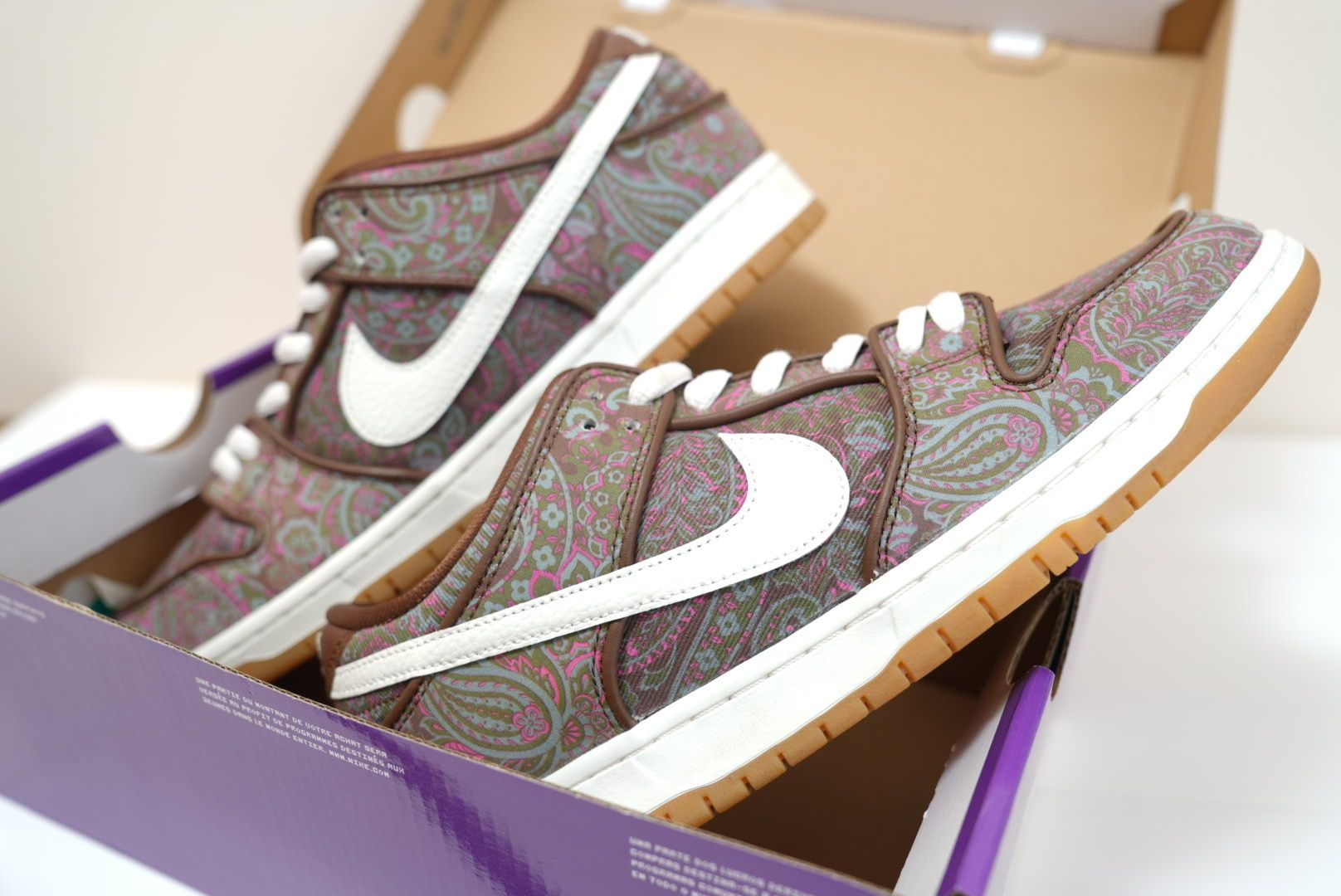 Nike SB Dunk Low PRM "Brown Paisley"