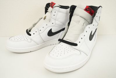 Nike Air Jordan 1 Retro High "Yin Yang White"