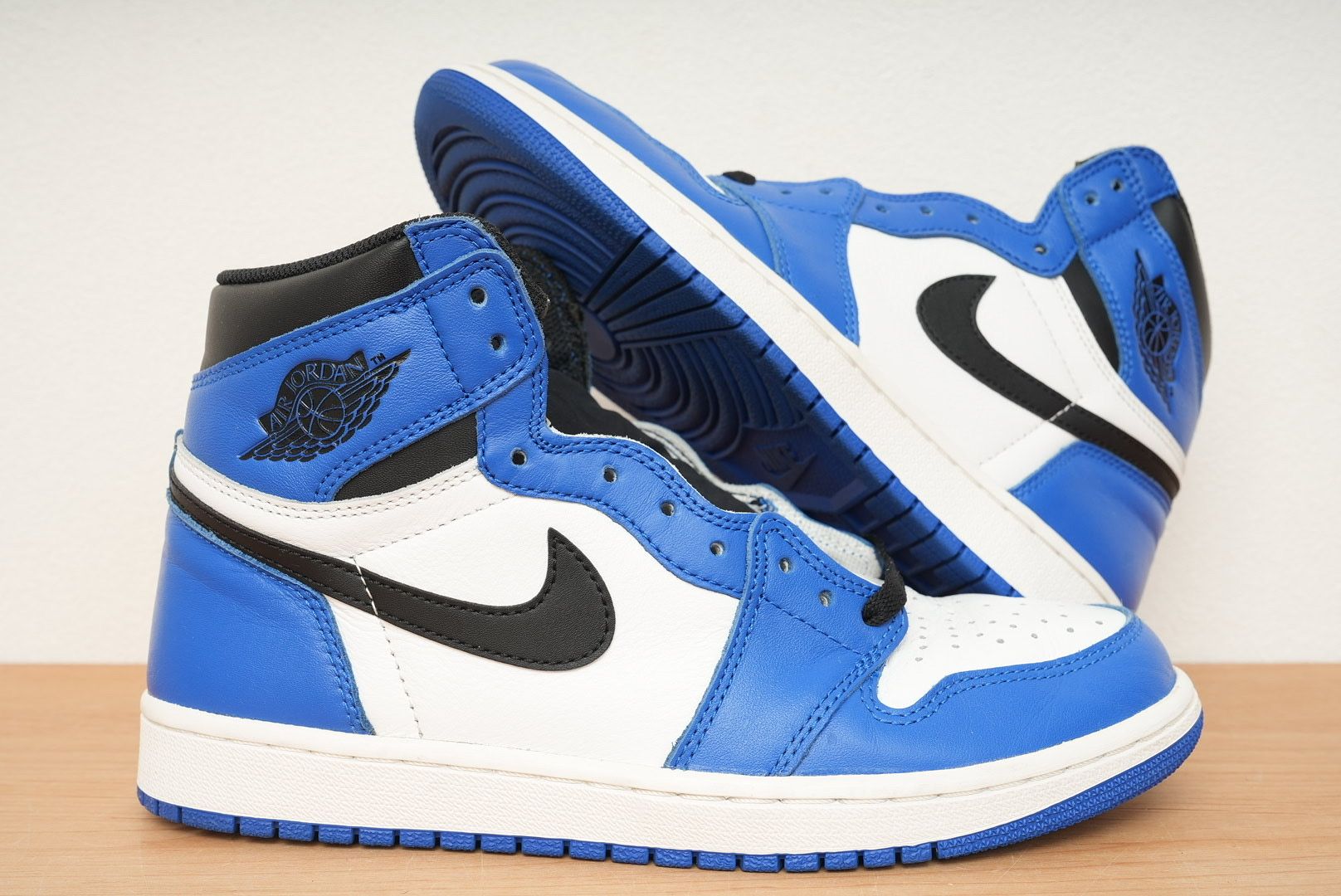 Nike Air Jordan 1 Retro High OG "Game Royal" 
