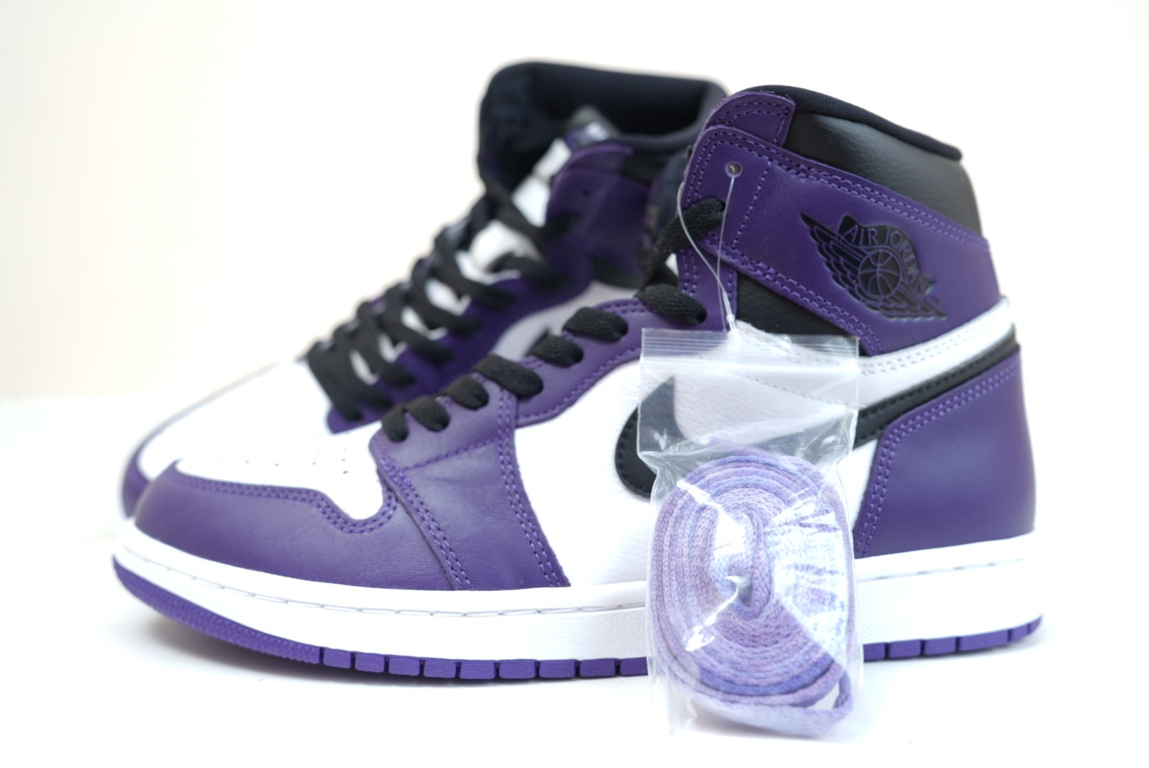 Nike Air Jordan 1 Retro High OG "Court Purple/White/Black" (2020)