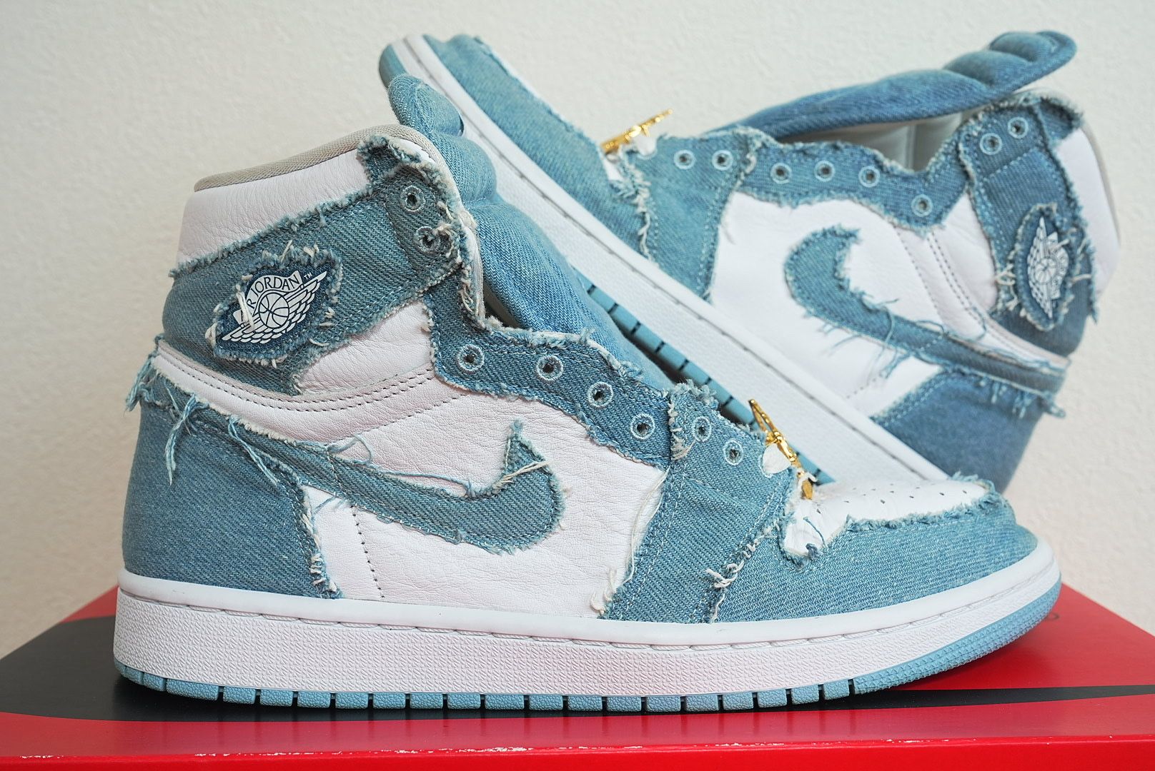 Nike Women's Air Jordan 1 High OG "Denim"