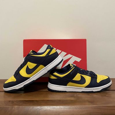 Nike Dunk Low "Michigan"