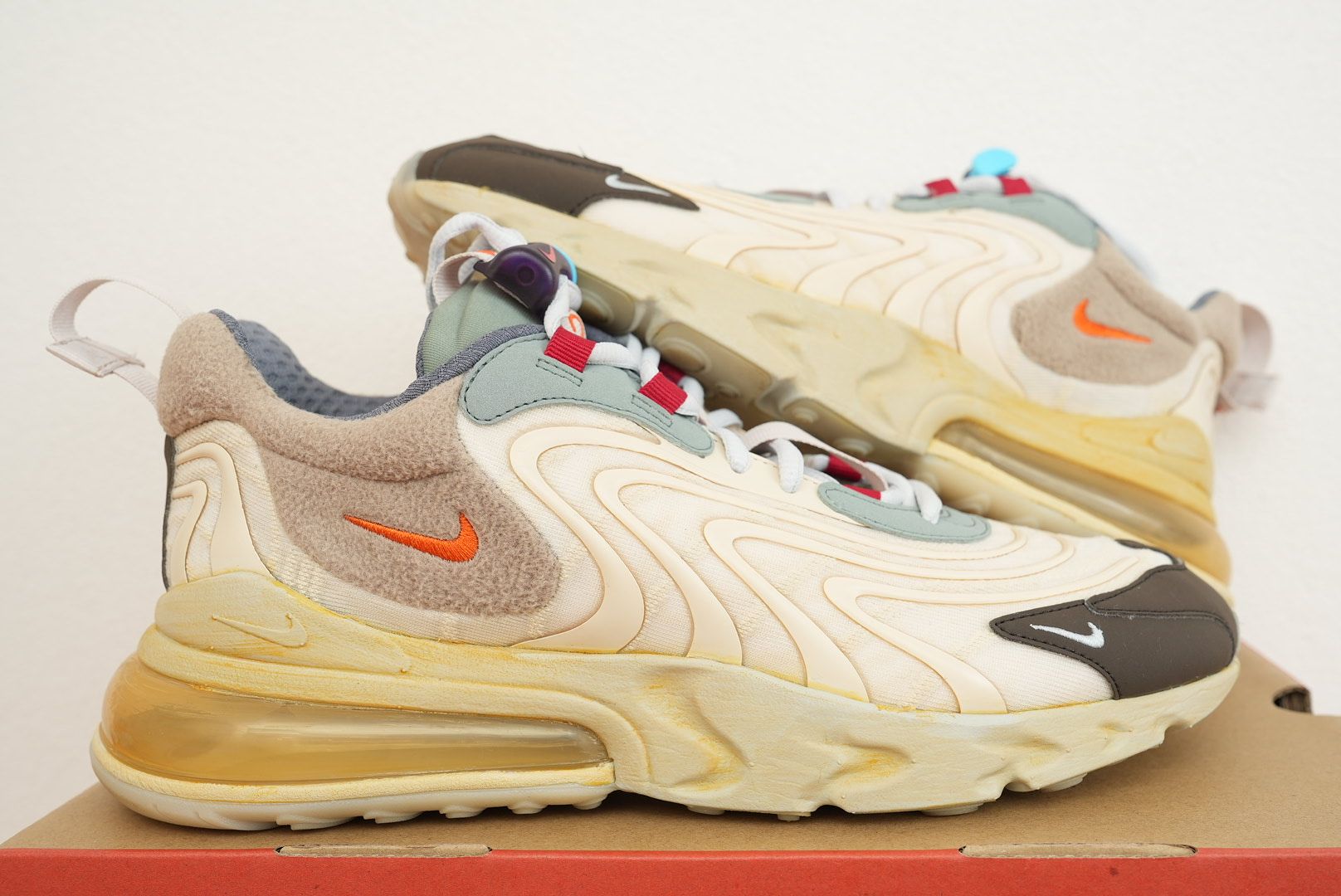 Travis Scott × Nike Air Max 270 "Cactus Trails"