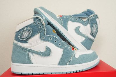 Nike Women's Air Jordan 1 High OG "Denim"