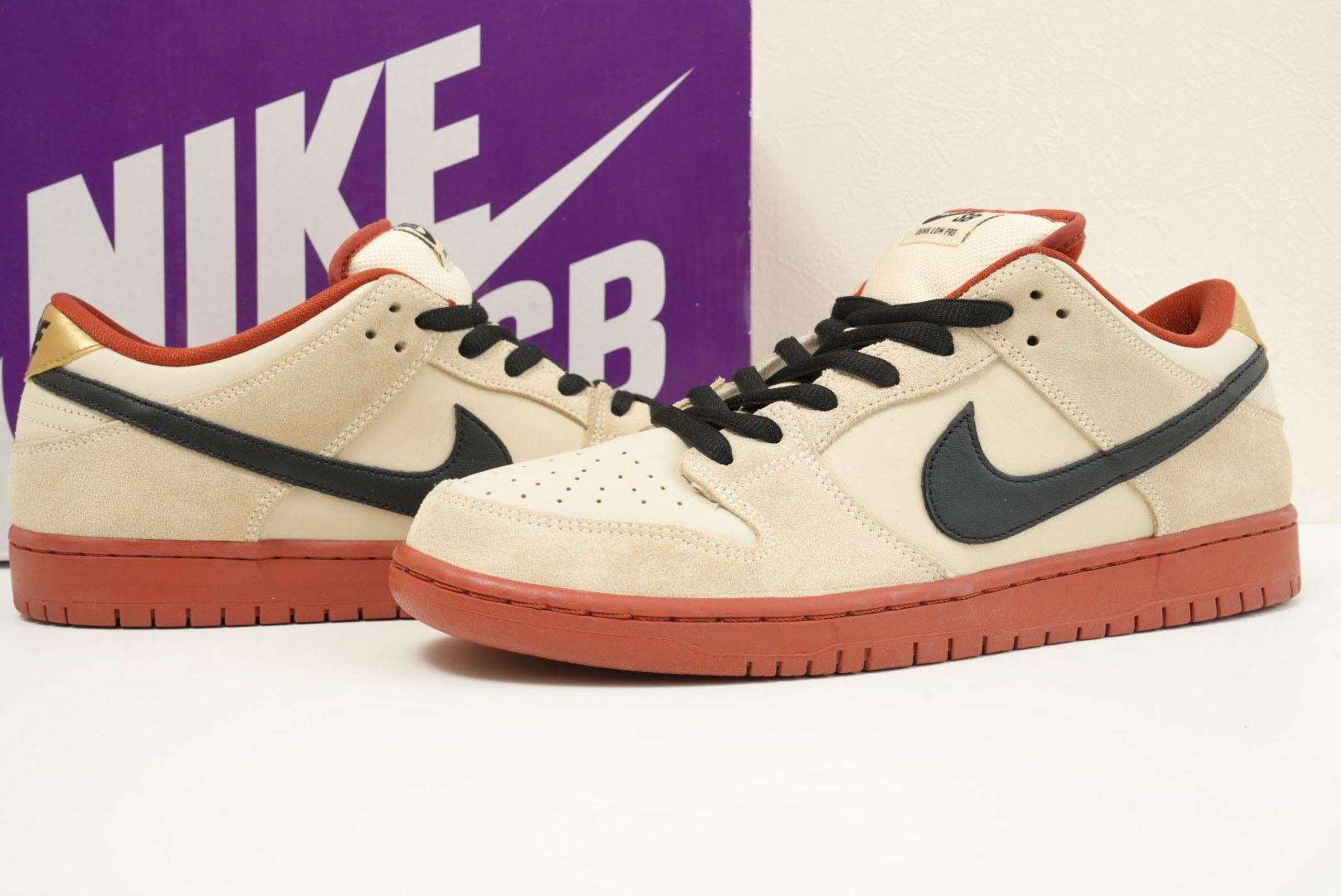 【希少】NIKE SB DUNK LOW PRO Hennessy 28.5㎝ Nike SB Dunk Low Pro Hennessy Size 10.5 Muslin Hemp | eBay