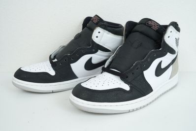 Nike Air Jordan 1 High OG "Bleached Coral"