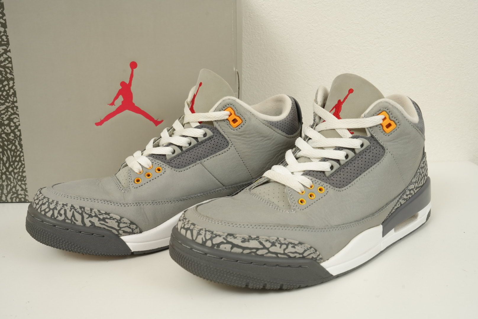 Nike Air Jordan 3 "Cool Grey"   
