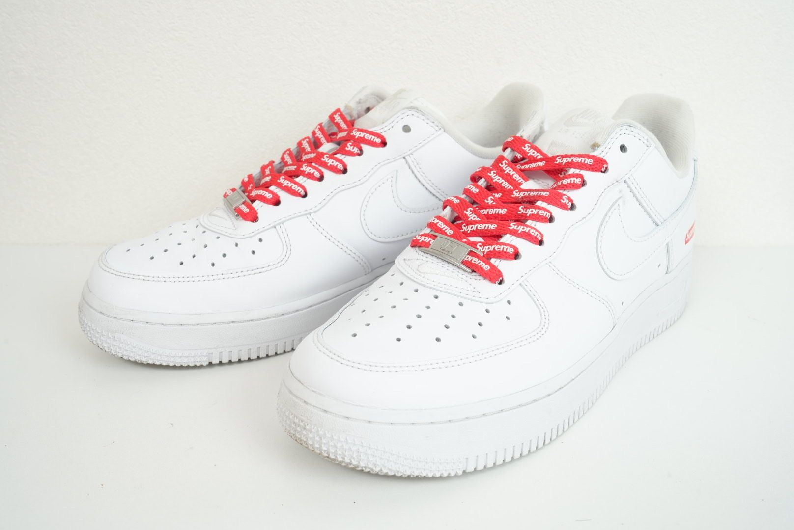 Supreme × Nike Air Force 1 Low "White"