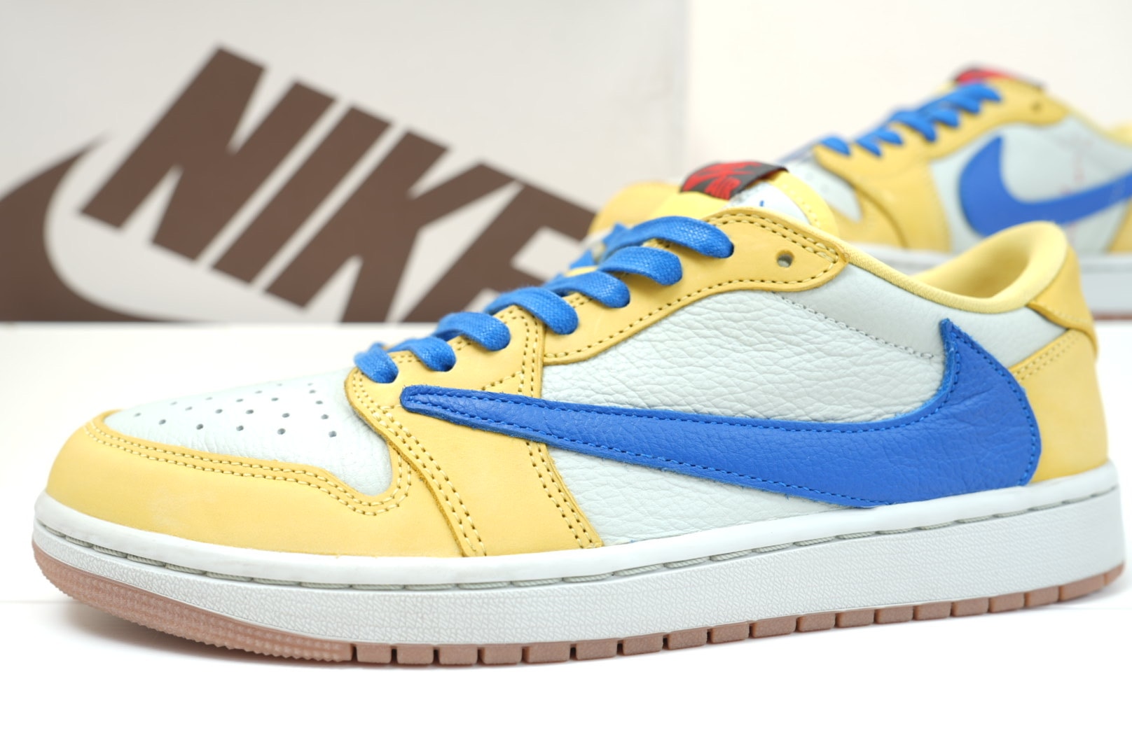 Travis Scott × Nike Women's Air Jordan 1 Retro Low OG "Canary"
