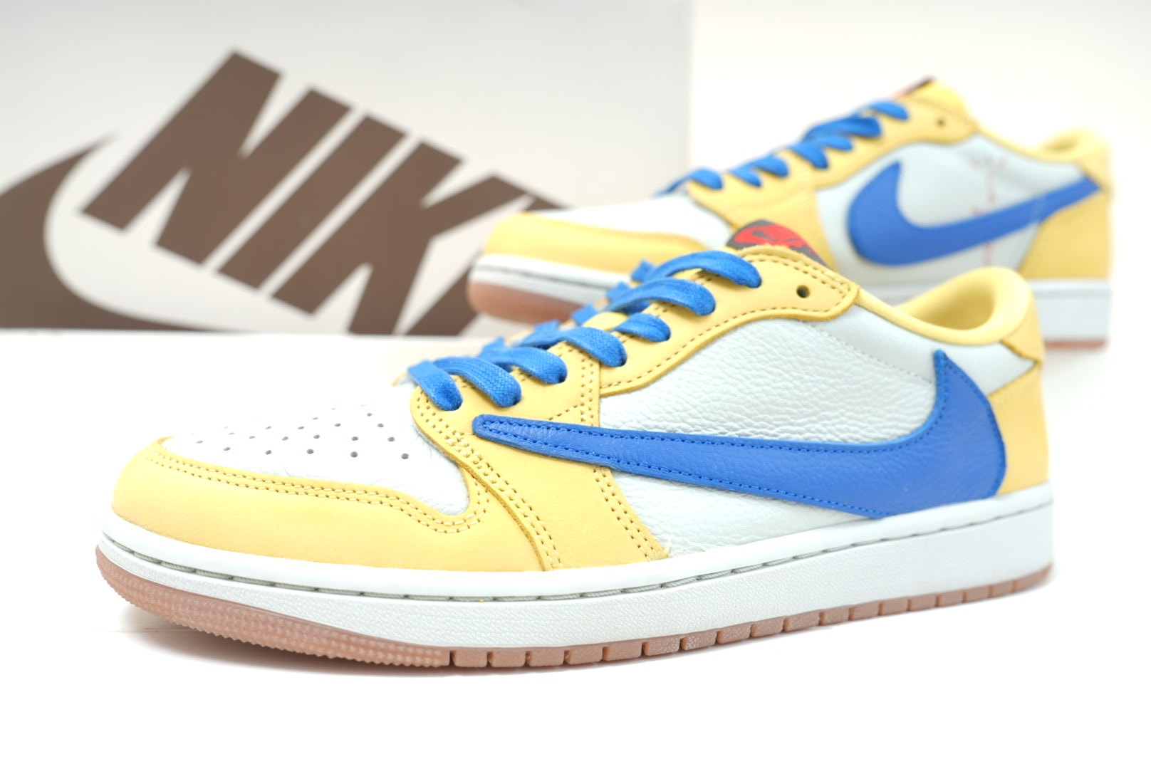 Travis Scott × Nike Women's Air Jordan 1 Retro Low OG "Canary"