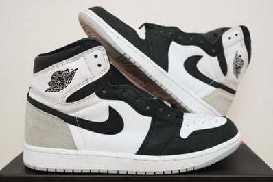 Nike Air Jordan 1 High OG "Bleached Coral"