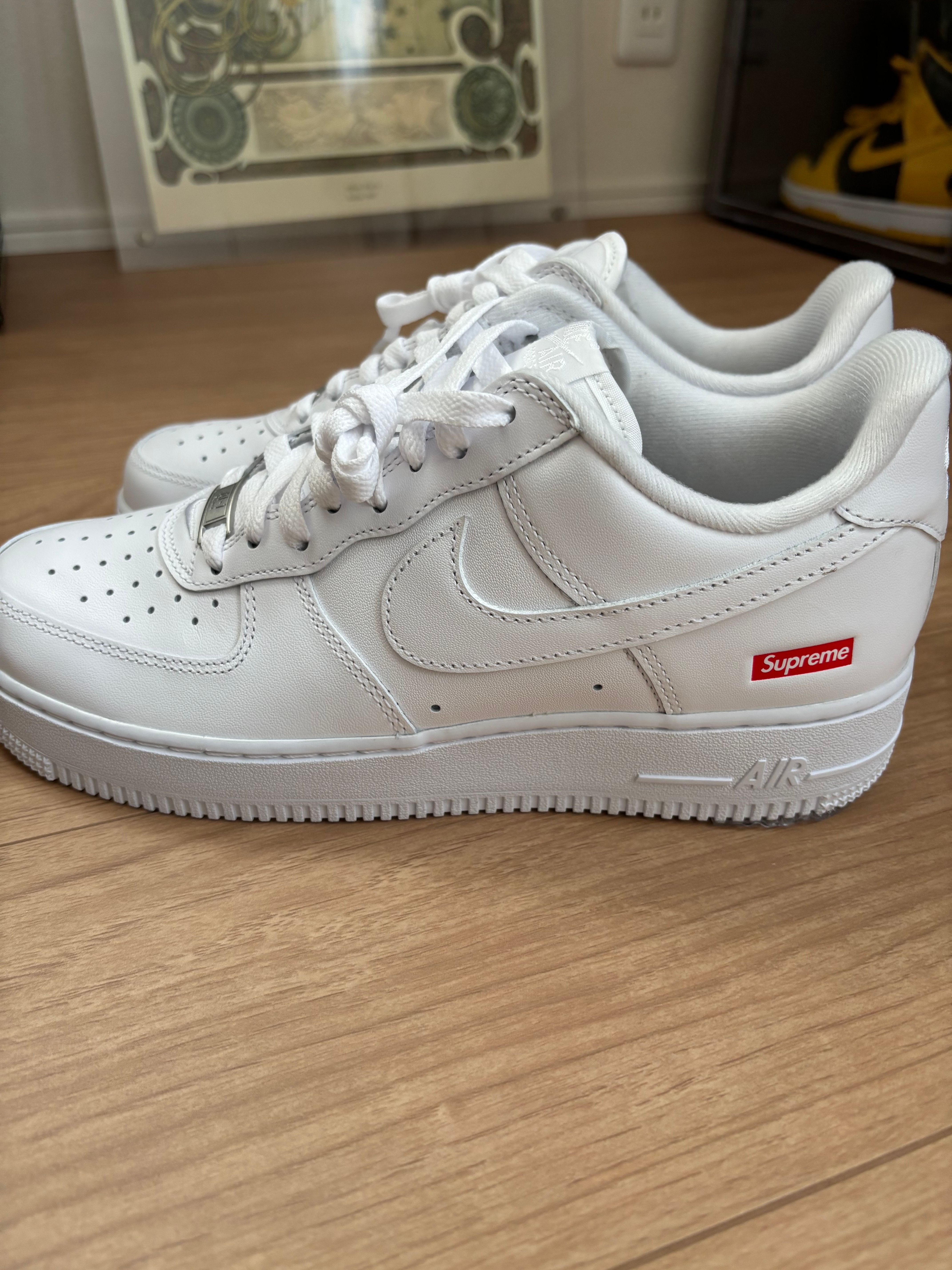 Supreme × Nike Air Force 1 Low "White"