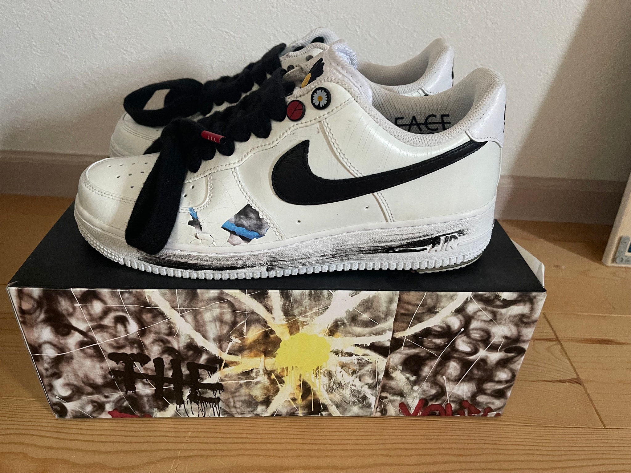 PEACEMINUSONE × Nike Air Force 1 Low "Para-noise/White/Black" / G-DRAGON