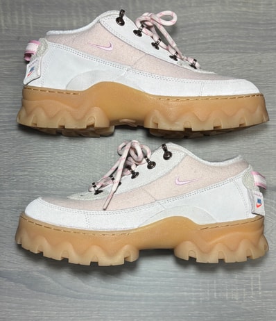 Nike Women's Lahar Low SE "Teddy Bear"