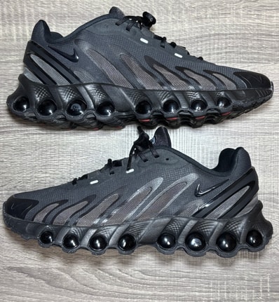 Nike Air Max DN8 "Triple Black"