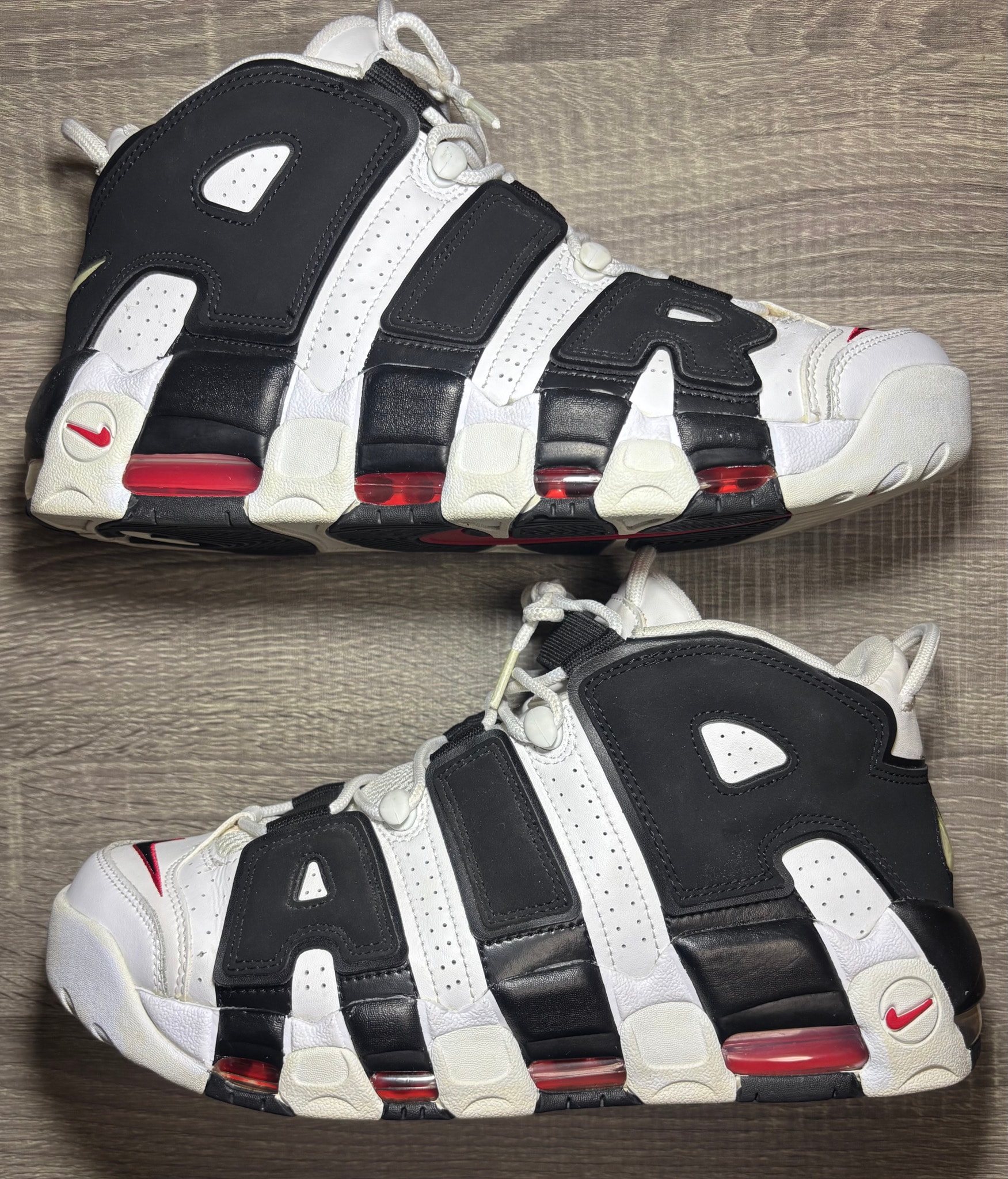 NIKE AIR MORE UPTEMPO "WHITE/BLACK/UNIVERSITY RED"(2020)