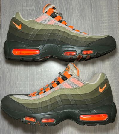 Nike Air Max 95 "String/Total Orange"