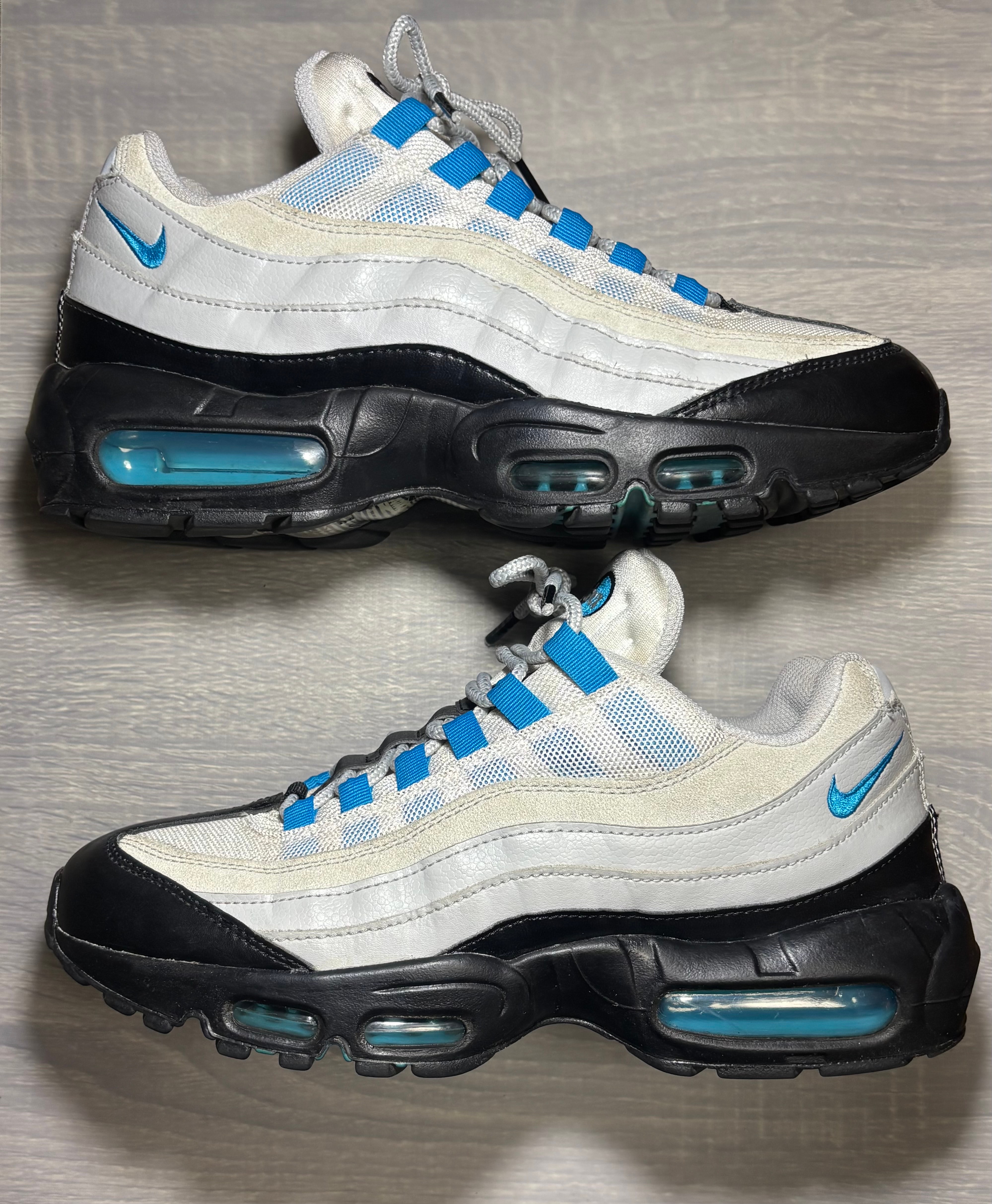 ナイキ エアマックス95 "レーザーブルー"
