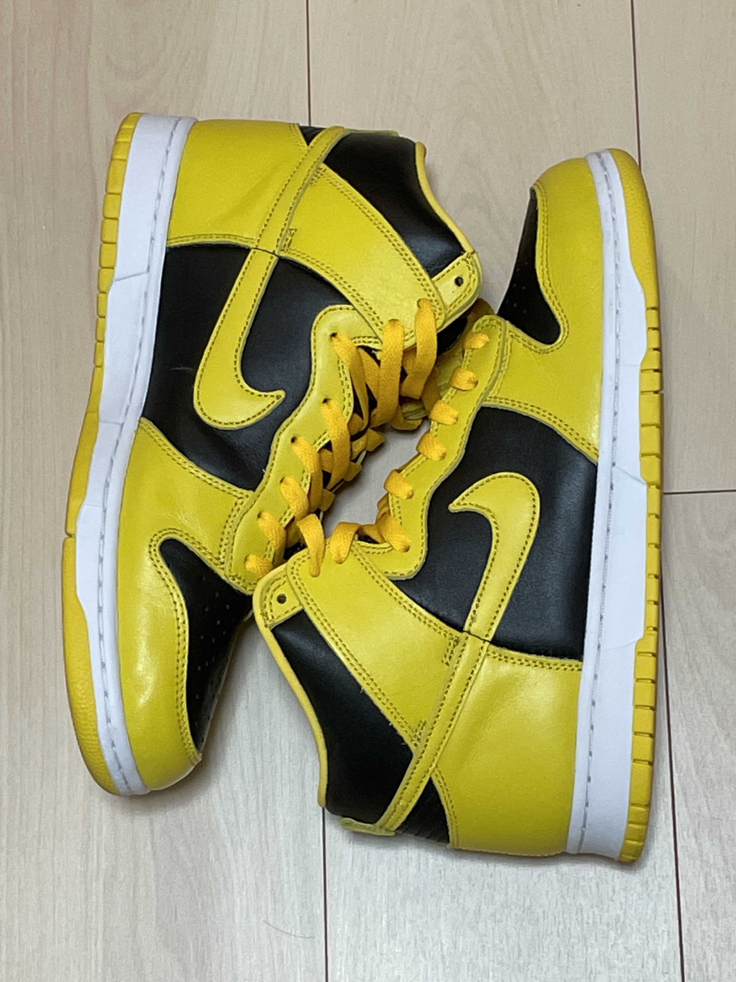 Nike Dunk High "Black/Varsity Maize"