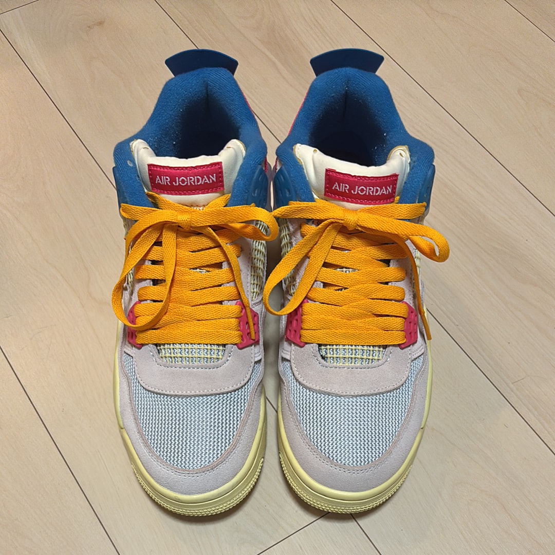 UNION × Nike Air Jordan 4 SP "Guava Ice/Light Fusion Red"