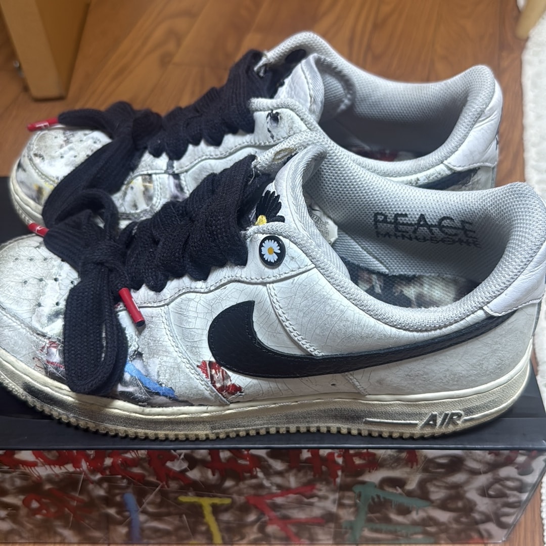 PEACEMINUSONE × Nike Air Force 1 Low "Para-noise/White/Black" / G-DRAGON