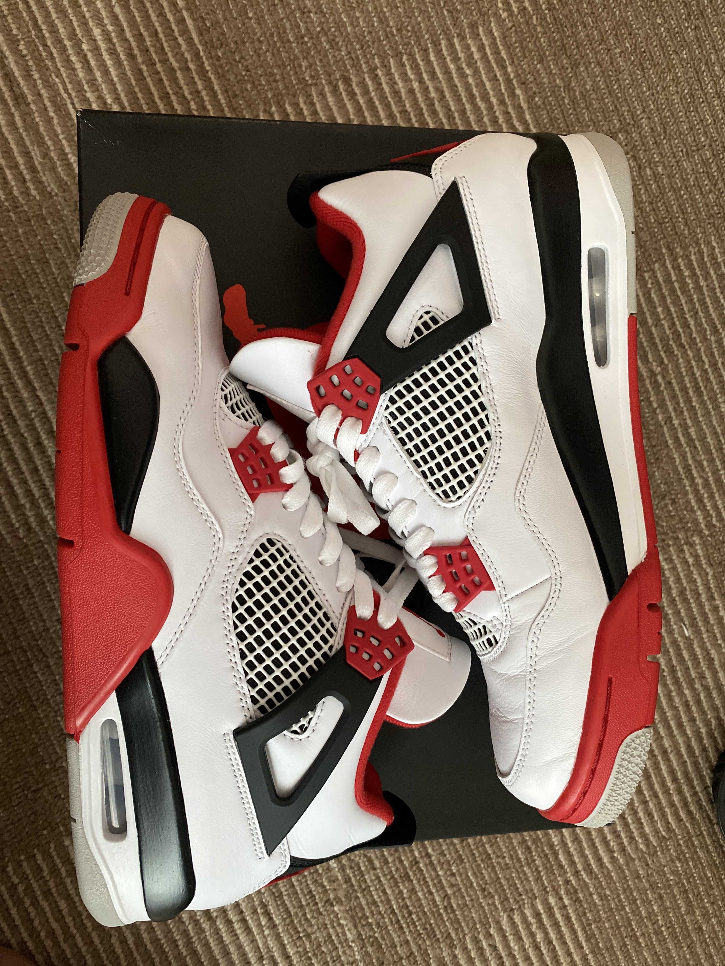 Nike Air Jordan 4 Retro OG "Fire Red" (2020)