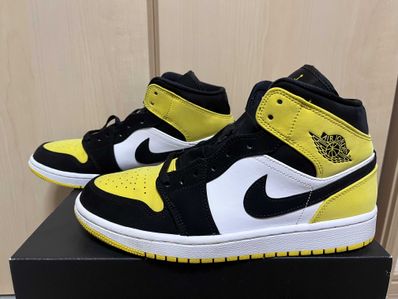 Nike Air Jordan 1 Mid "Yellow Toe Black"