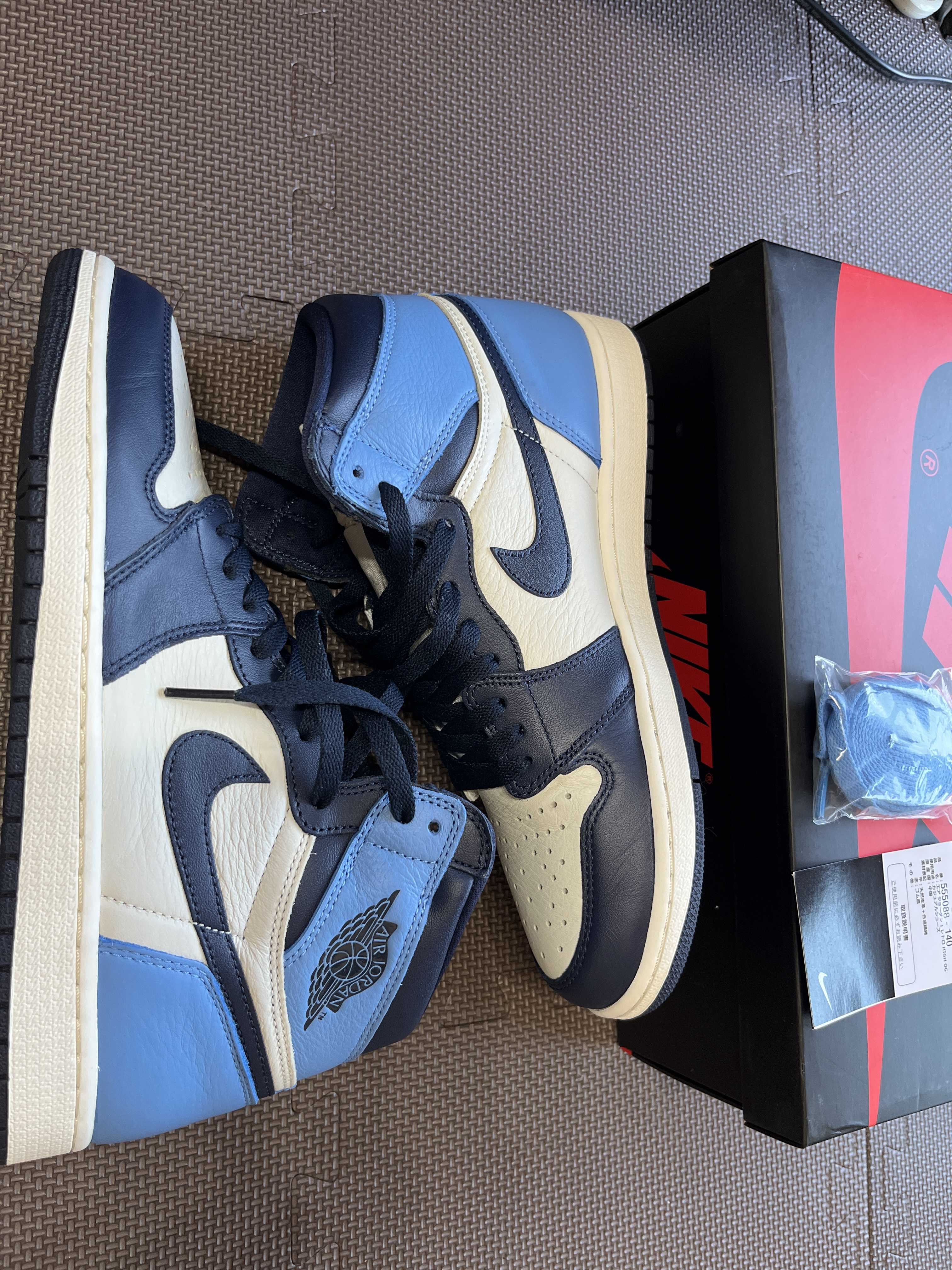 Nike Air Jordan 1 Retro High OG "Obsidian/University Blue"