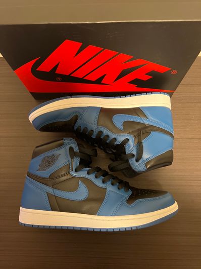 Nike Air Jordan 1 Retro High OG "Dark Marina Blue"