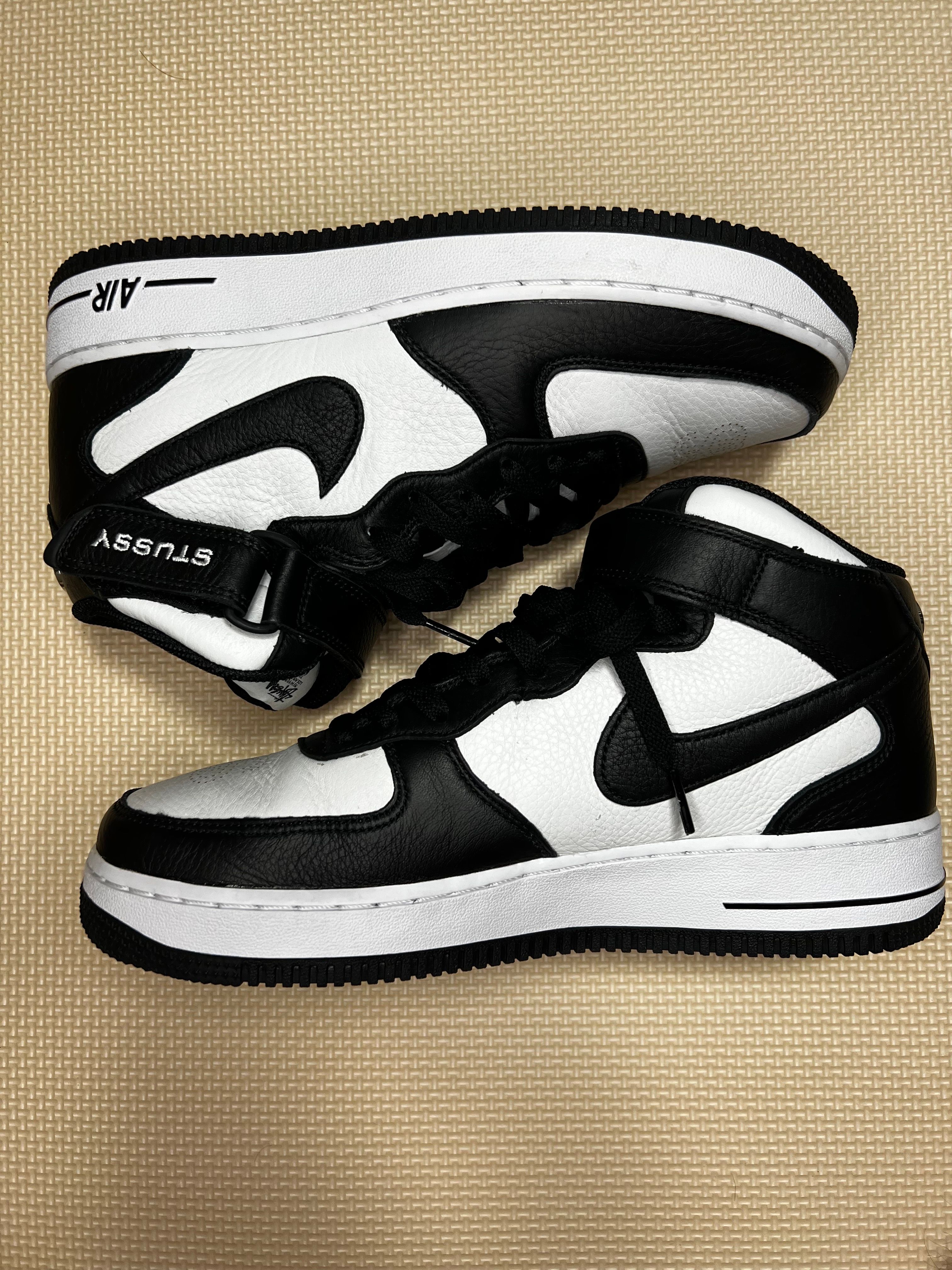 Stussy × Nike Air Force 1 Mid "Black and Light Bone"