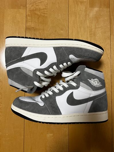 Nike Air Jordan 1 Retro High OG "Black and Smoke Grey"