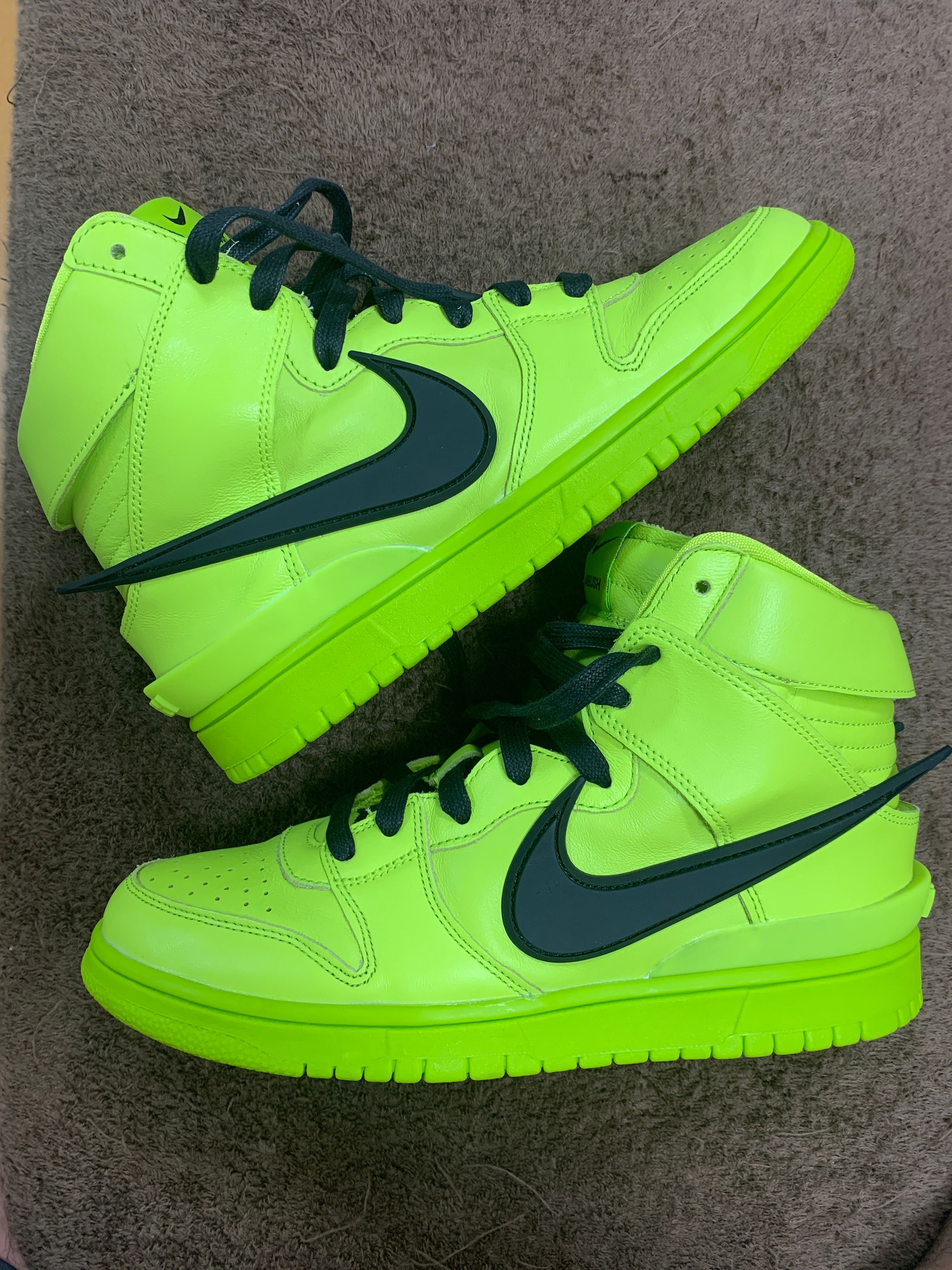 AMBUSH × NIKE DUNK HIGH "FLASH LIME"