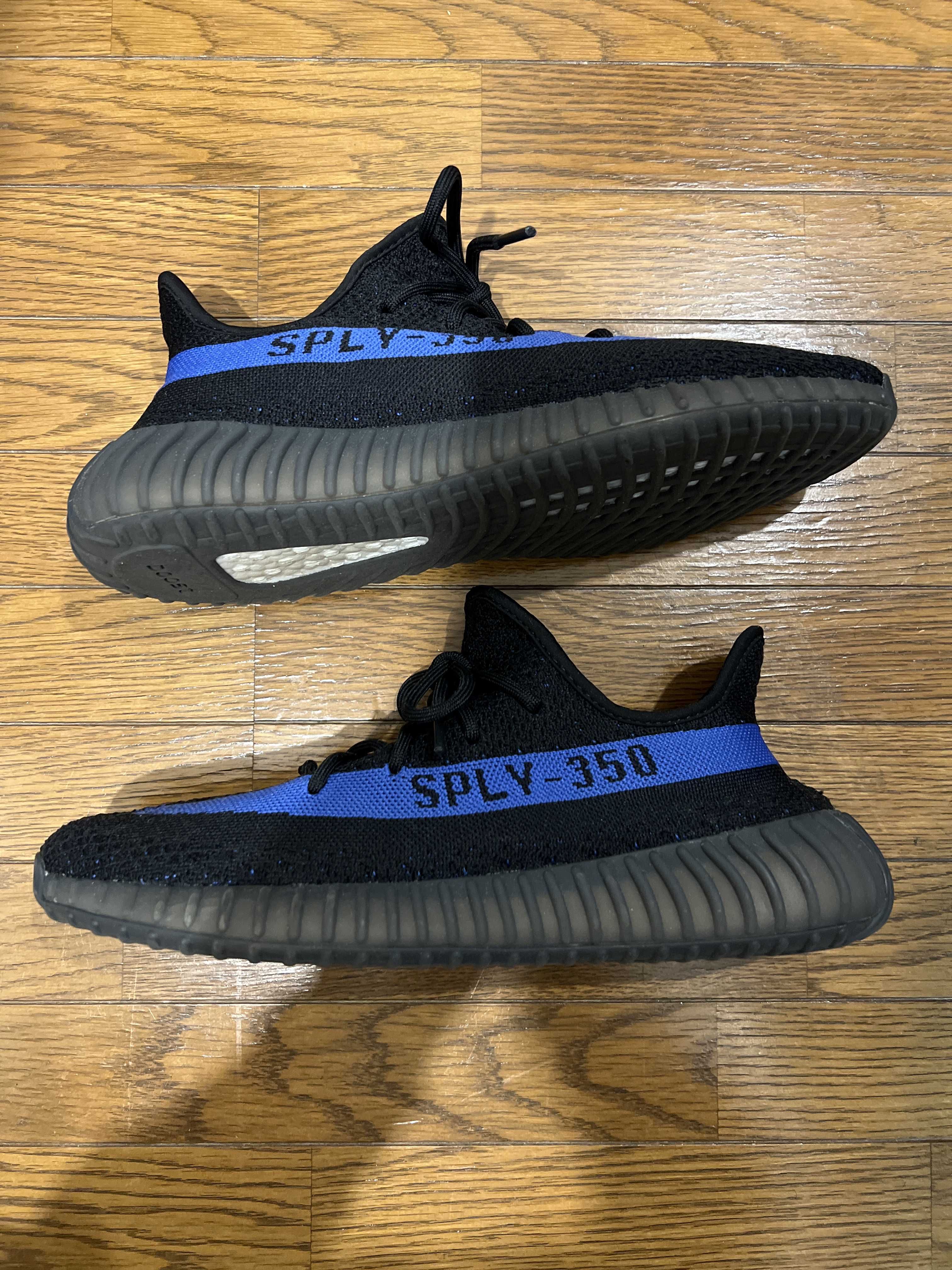 adidas YEEZY Boost 350V2 "Dazzling Blue"