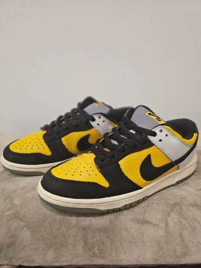 Nike SB Dunk Low Pro "Varsity Maize/Black"