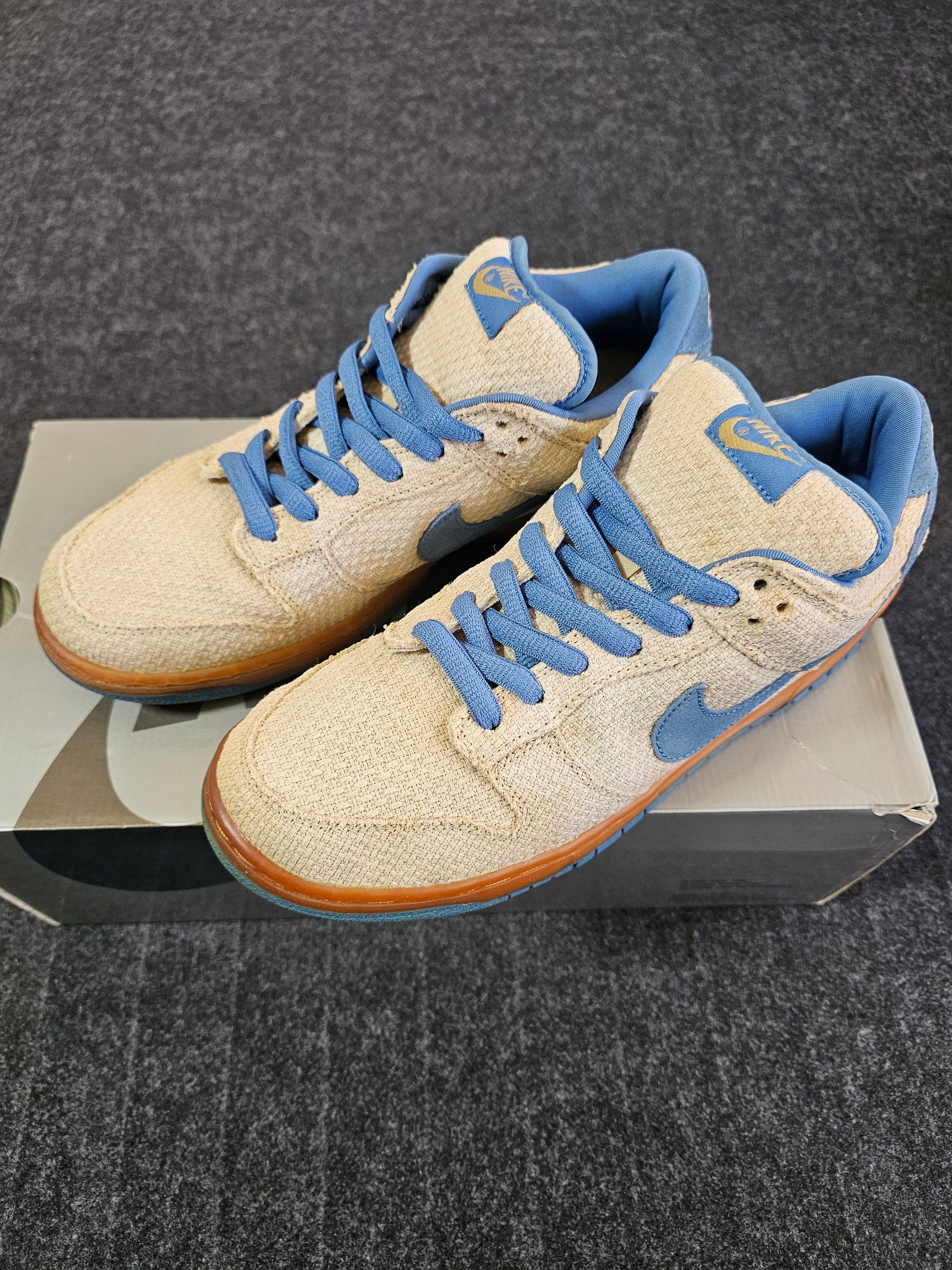Nike SB Dunk Low "Hemp Blue"