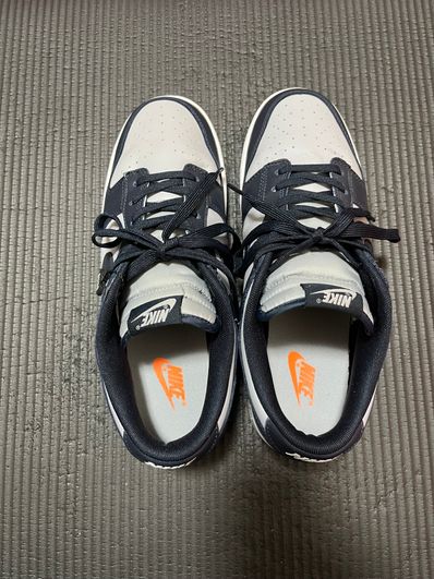 Nike Dunk Low "Championship Grey"