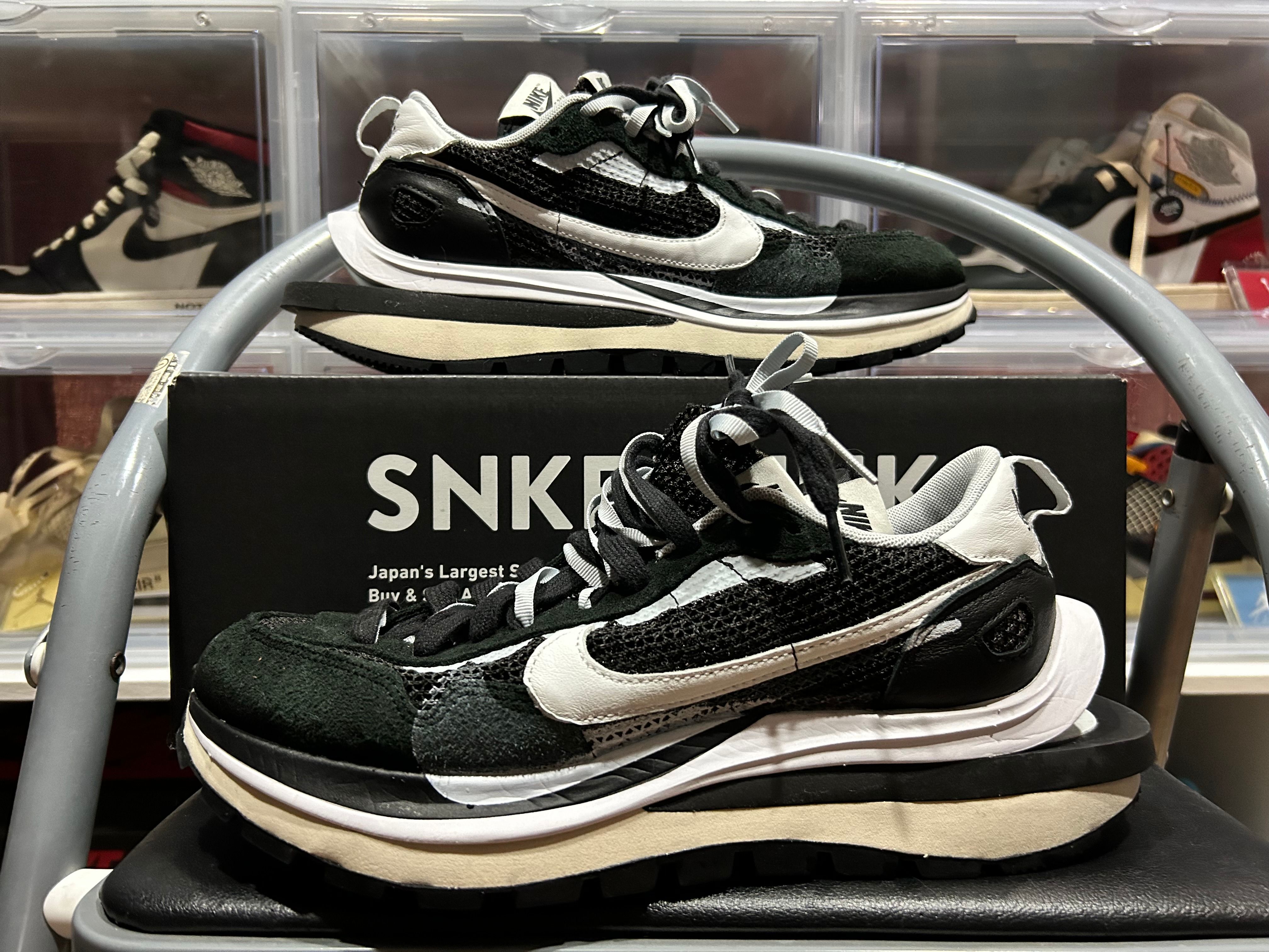 sacai × Nike Vapor Waffle "Black and White"