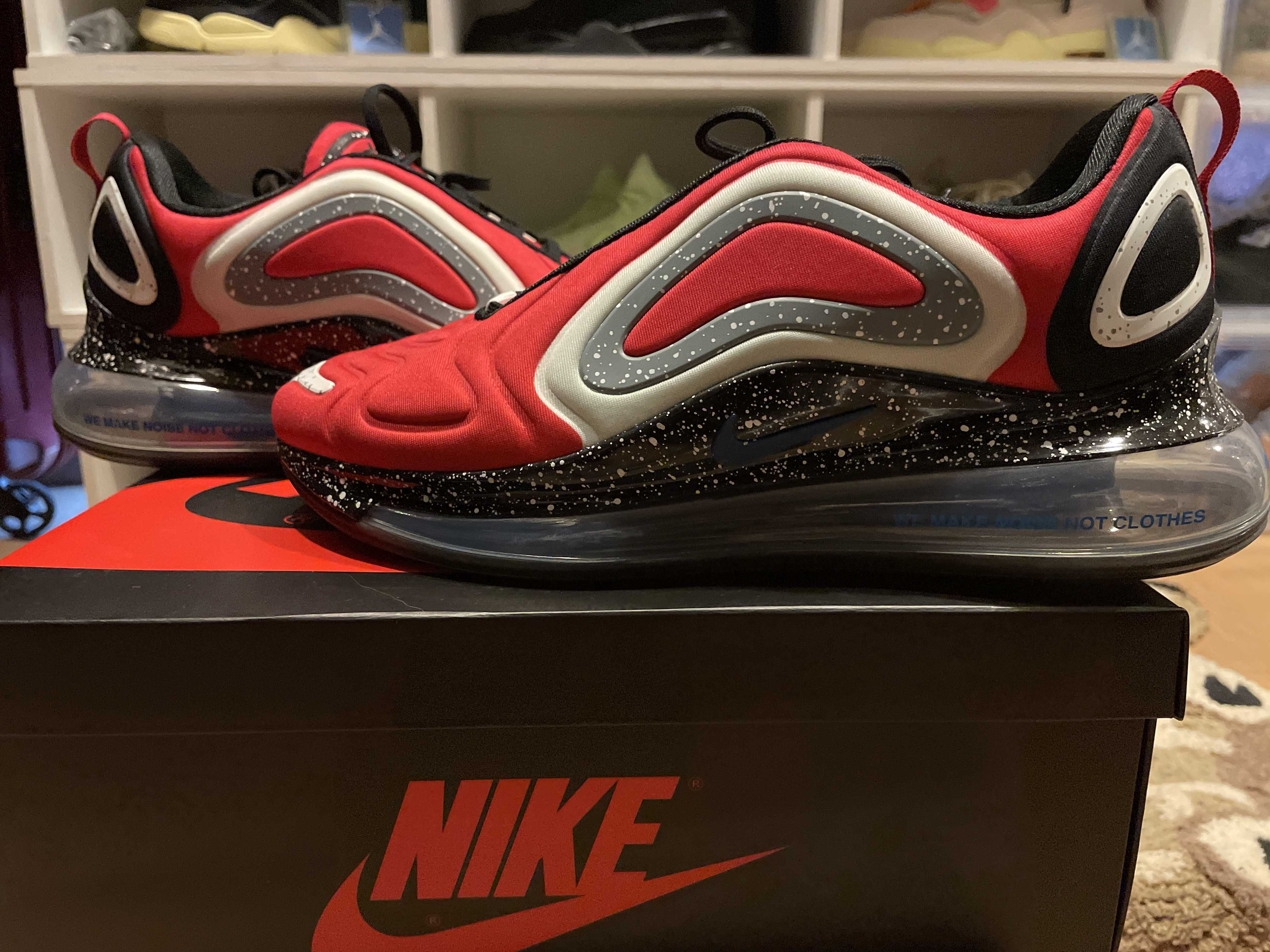 UNDERCOVER × NIKE AIR MAX 720 "UNIVERSITY RED"