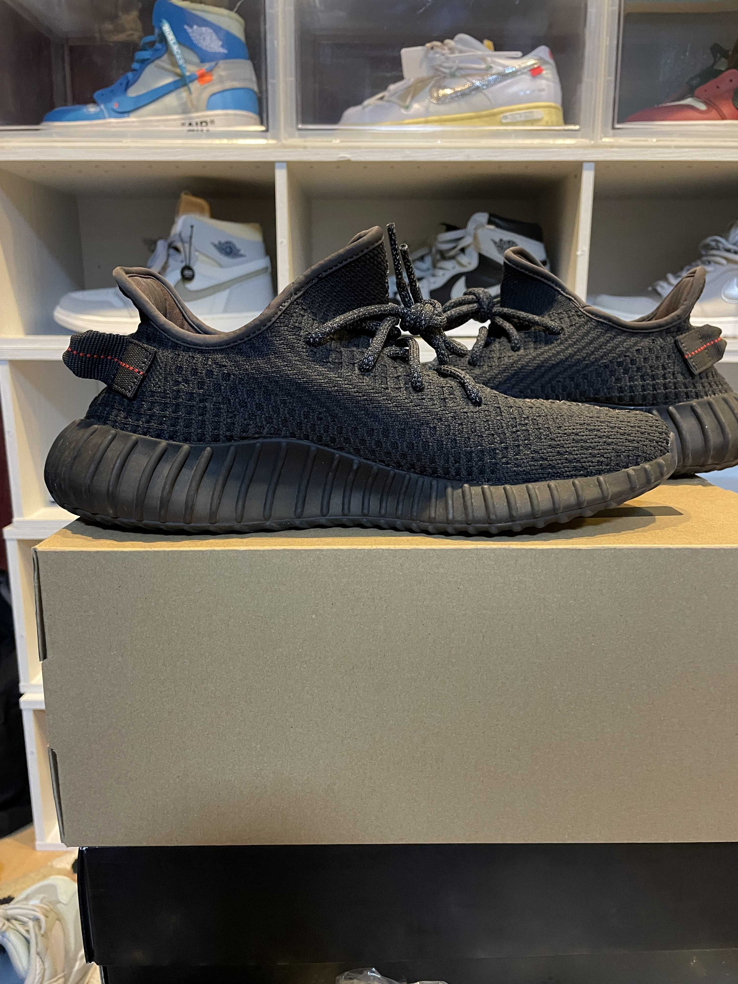 adidas YEEZY Boost 350 V2 "Black"
