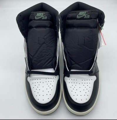 Nike Air Jordan 1 Retro High "Clay Green"