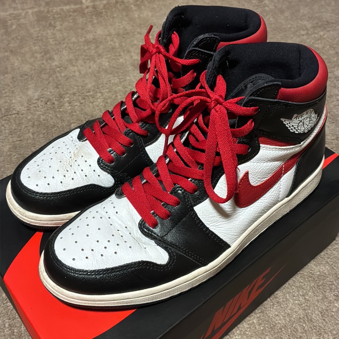 Nike Air Jordan 1 Retro High "Black/White/Sail/Gym Red"