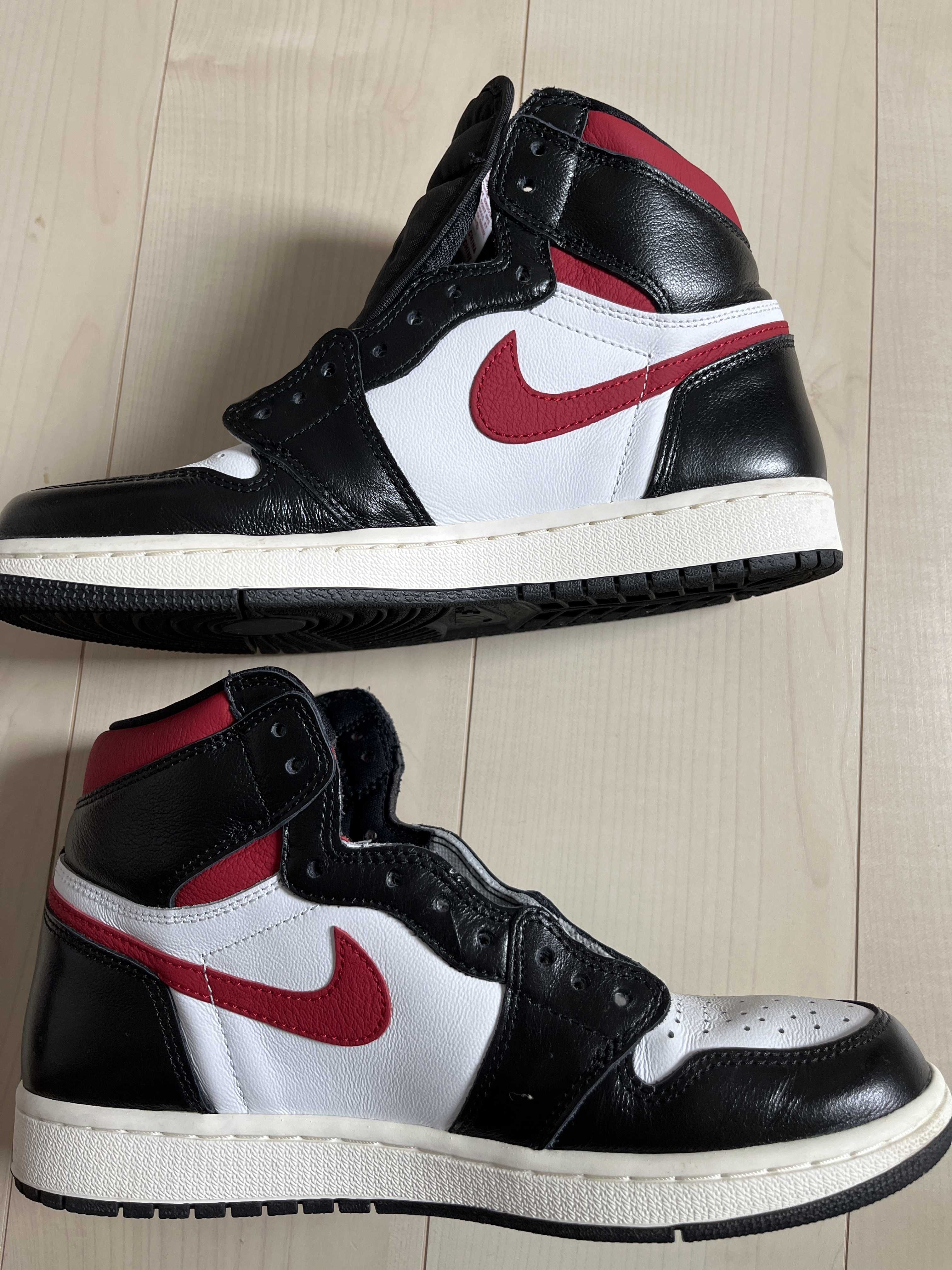 Nike Air Jordan 1 Retro High "Black/White/Sail/Gym Red"