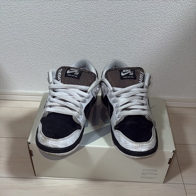 TIGHTBOOTH × Nike SB Dunk Low Pro QS "Black and White"